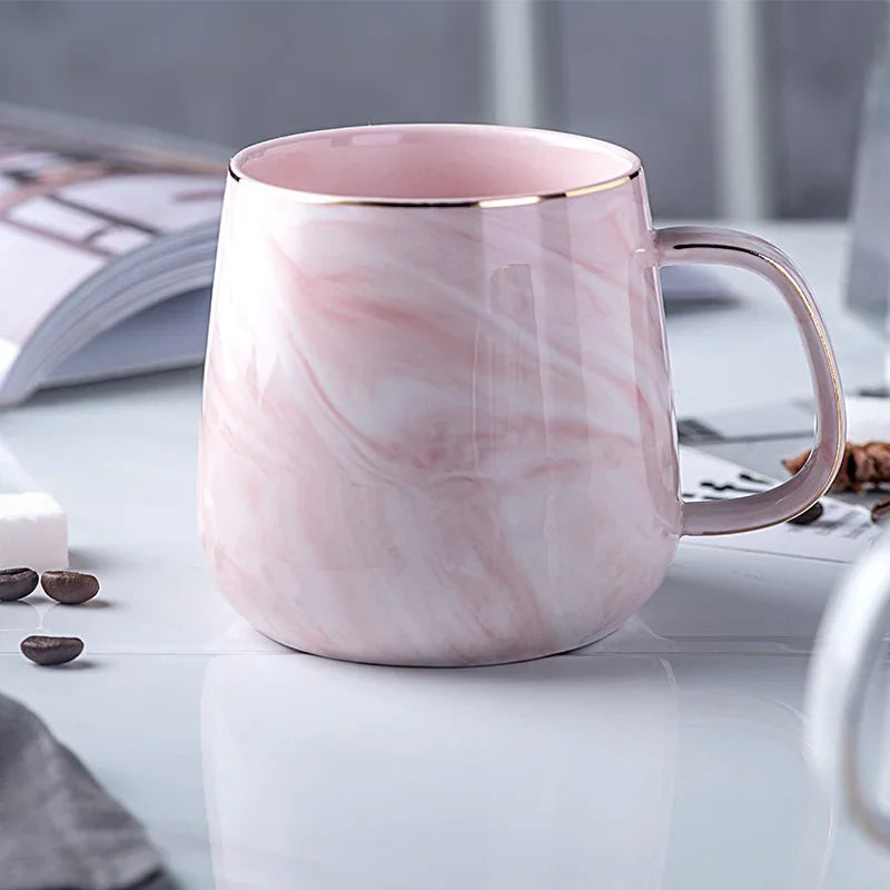 Marmorierte Tasse