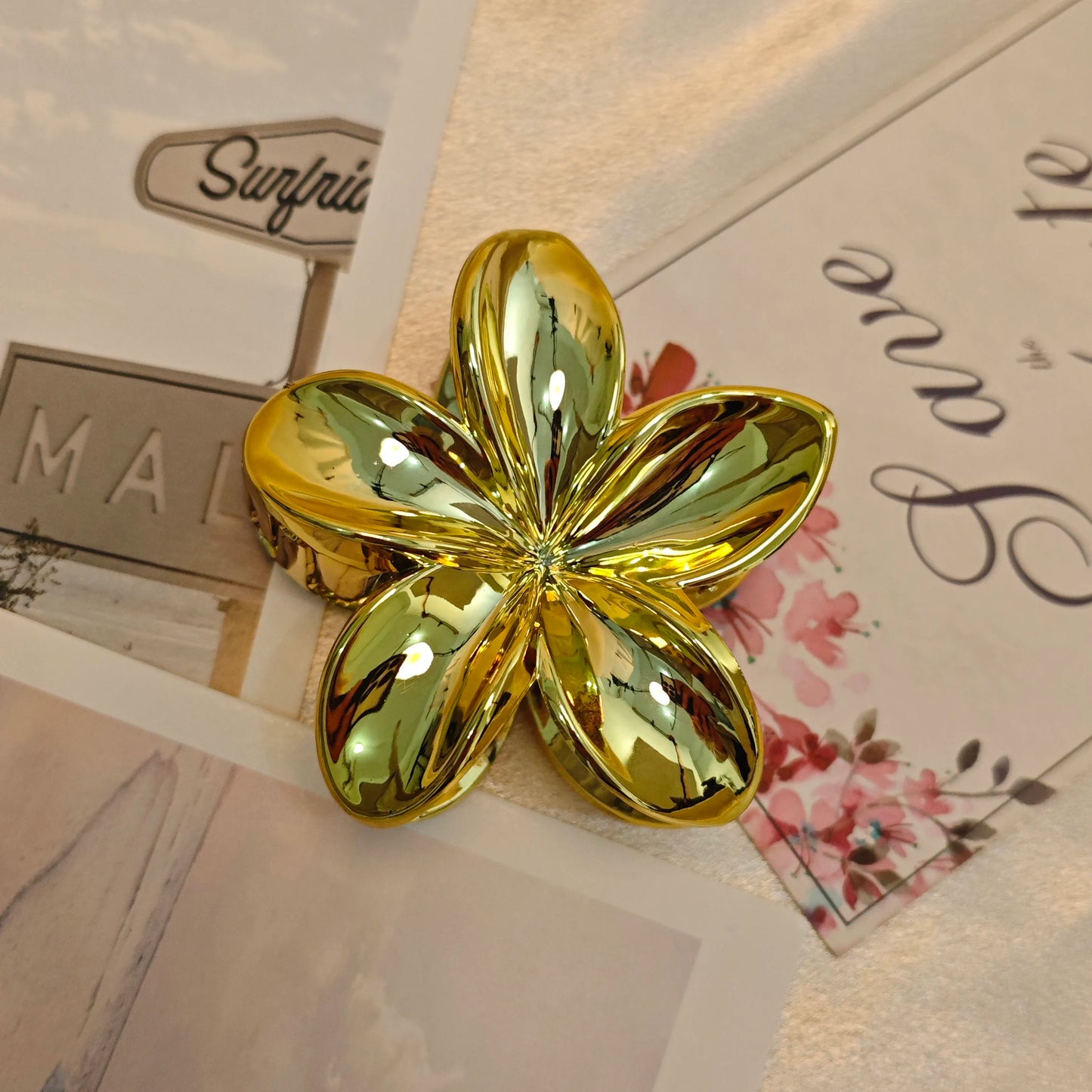 Flower Hair Claw Clip