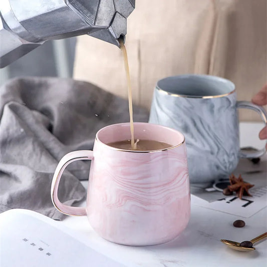 Marmorierte Tasse