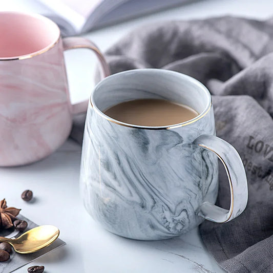 Marmorierte Tasse