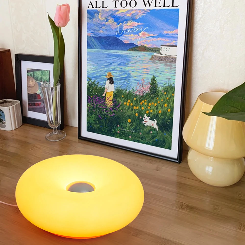 Bauhaus Donut Tischlampe